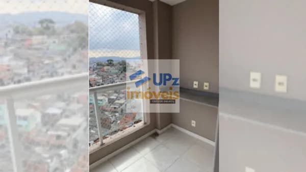 Apartamento com 2 dorms, 49m², varanda e vaga de garagem no Jardim Roberto em Osasco-SP