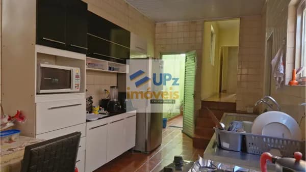 Casa sobrado com 2 dormitórios, edícula com vaga na Vila Pereira Cerca em Pirituba-SP