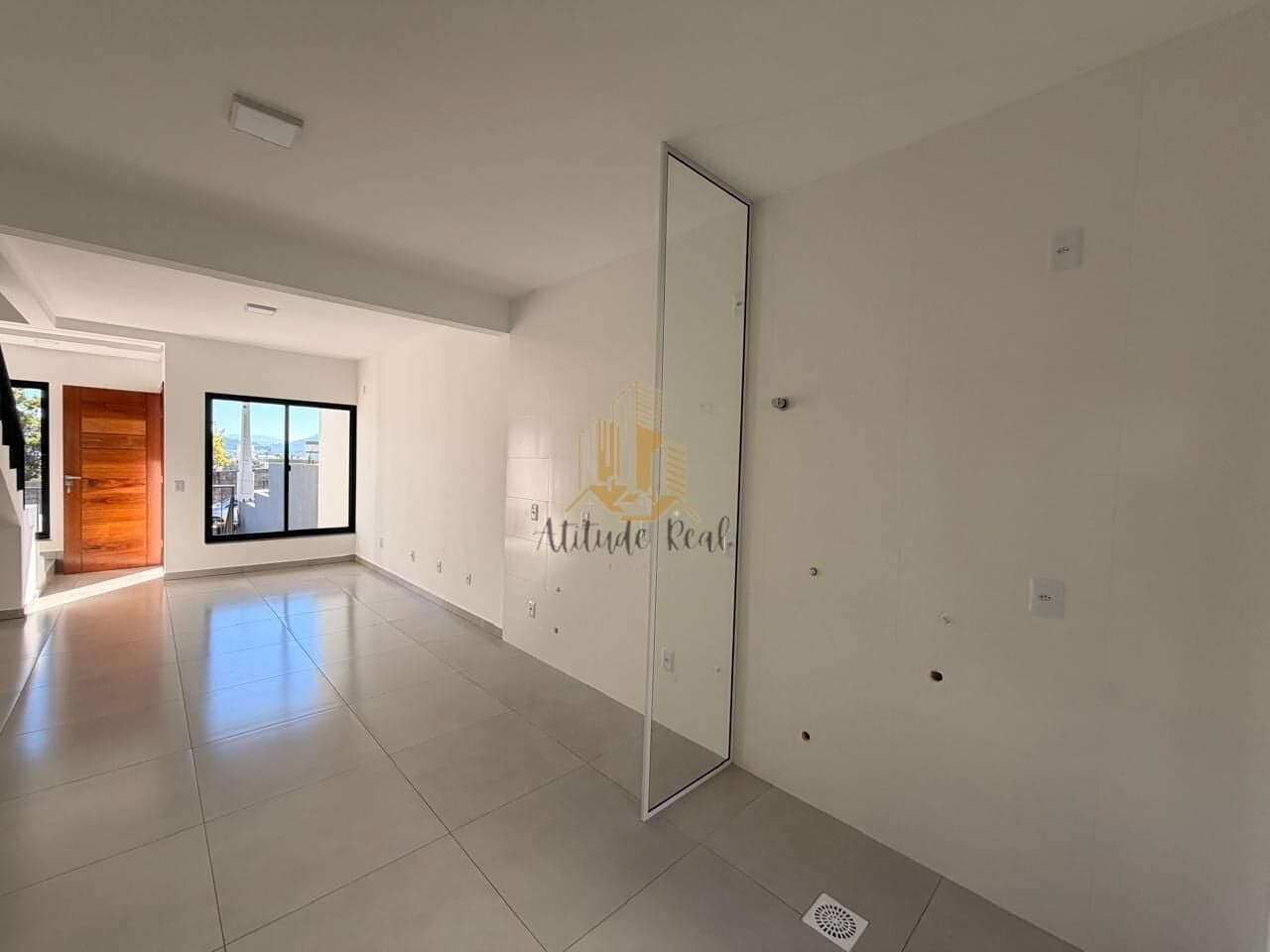 Sobrado em Serraria, São José/SC