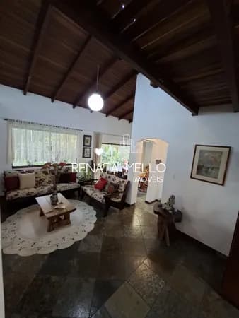 🏡 Casa de Alto Padrão à Venda – Serrinha do Alambari | Resende/RJ