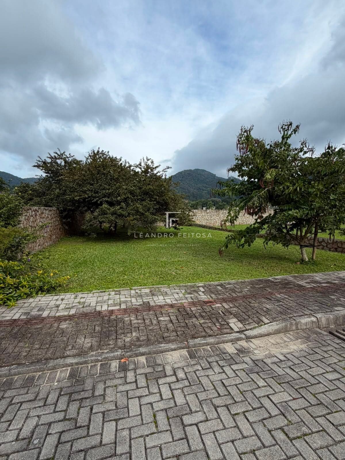 Terreno em Condomínio em Várzea, Itapema/SC