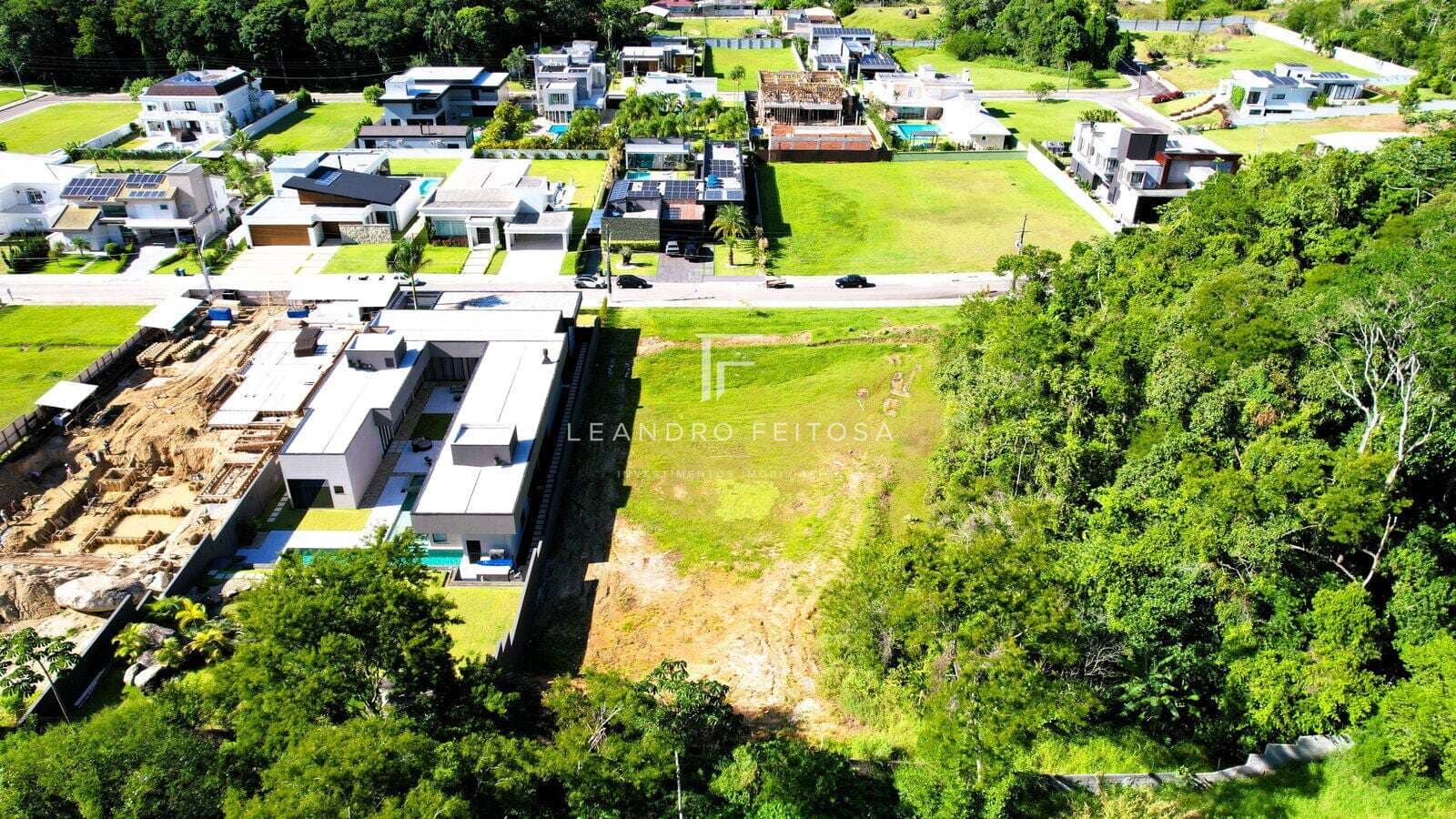 Lote/Terreno em Itapema - Várzea