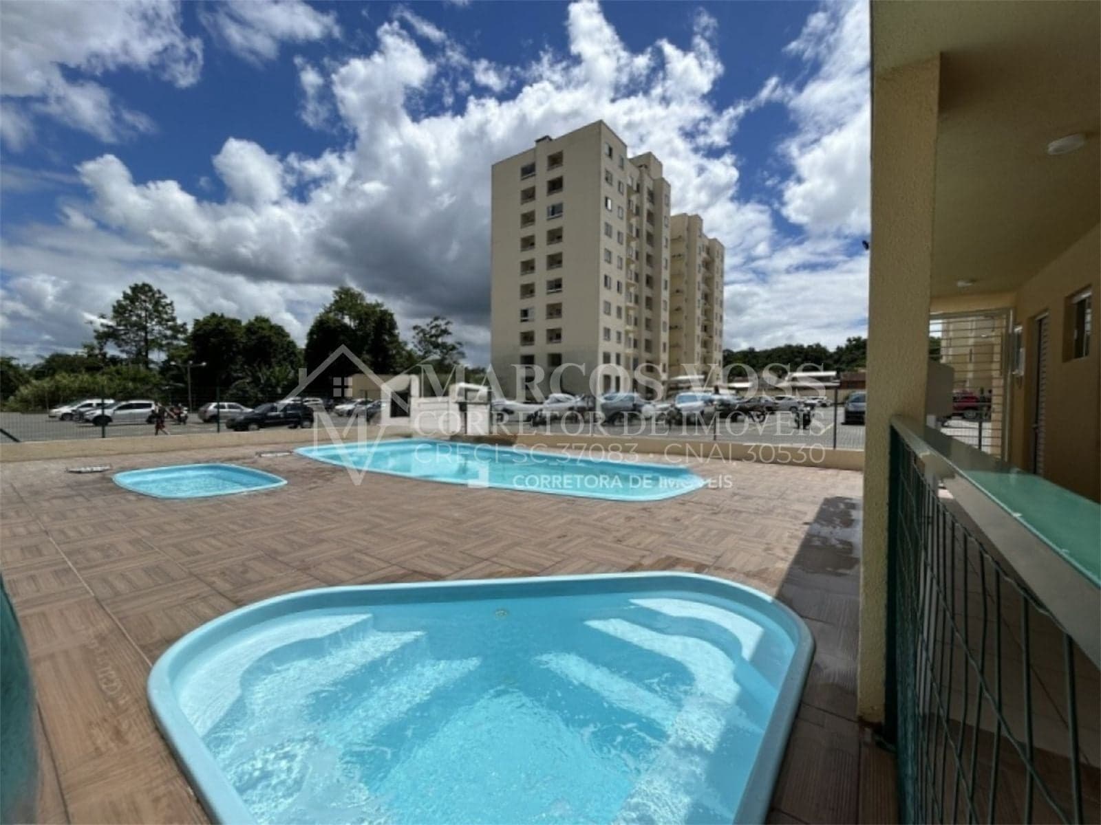Apartamento com 2 Sacadas na Itoupavazinha