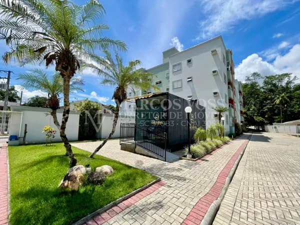 Apartamento com 2 Quartos no Badenfurt - Blumenau