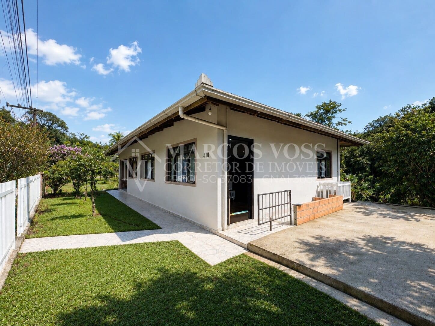 Casa com 5 Quartos no Testo Salto