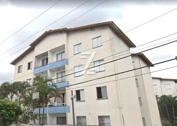 VENDA - Apartamento 50m2 com varanda, 2 quartos e vaga e lazer na Praia Grande - SP
