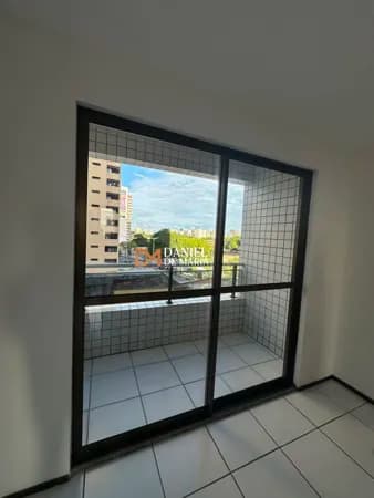 Apartamento nascente para locação a uma quadra da Beira-Mar
