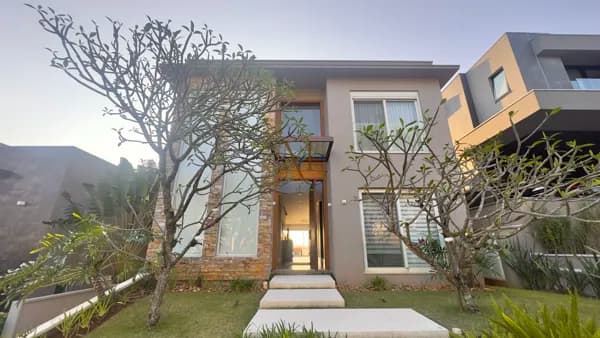 Casa de Condomínio em Santana de Parnaíba - Residencial Tres (Tambore)