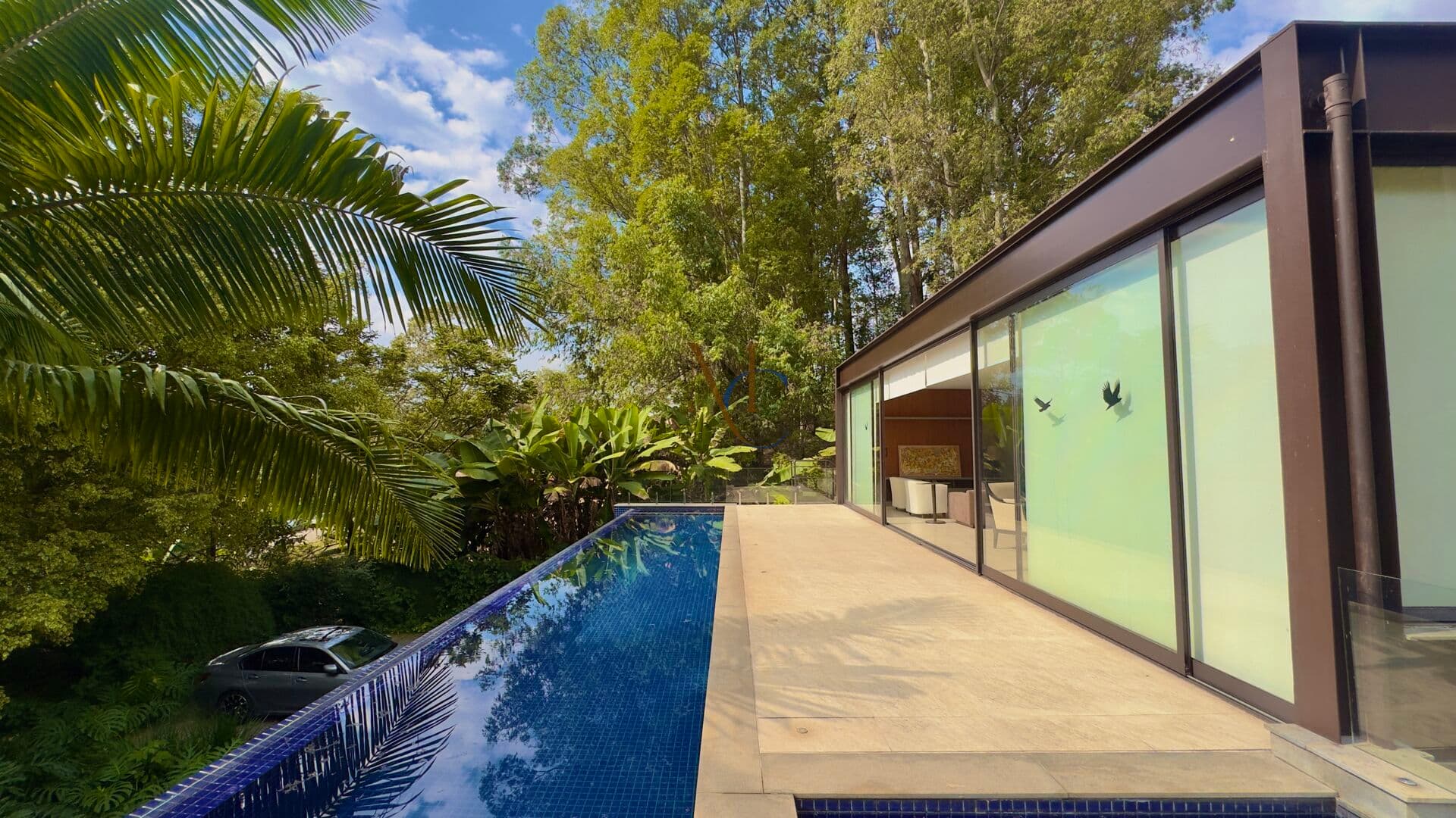 Casa de Condomínio em Barueri - Tamboré