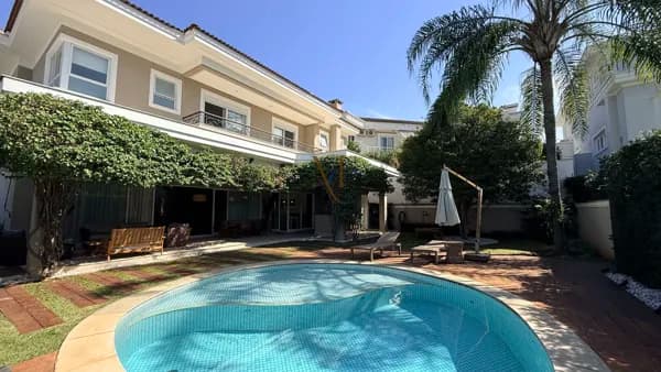 Casa em Condomínio em Tamboré, Santana de Parnaíba/SP