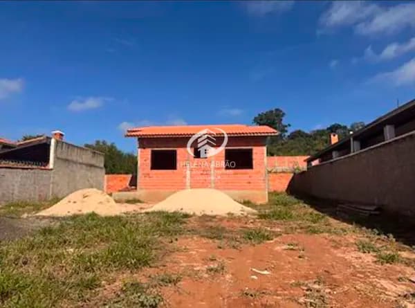 Casa em São Pedro - Colinas de São Pedro