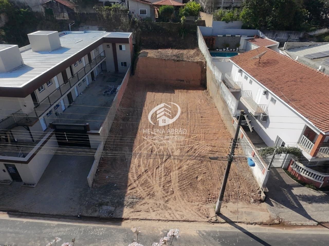 Lote/Terreno em Águas de São Pedro - Centro