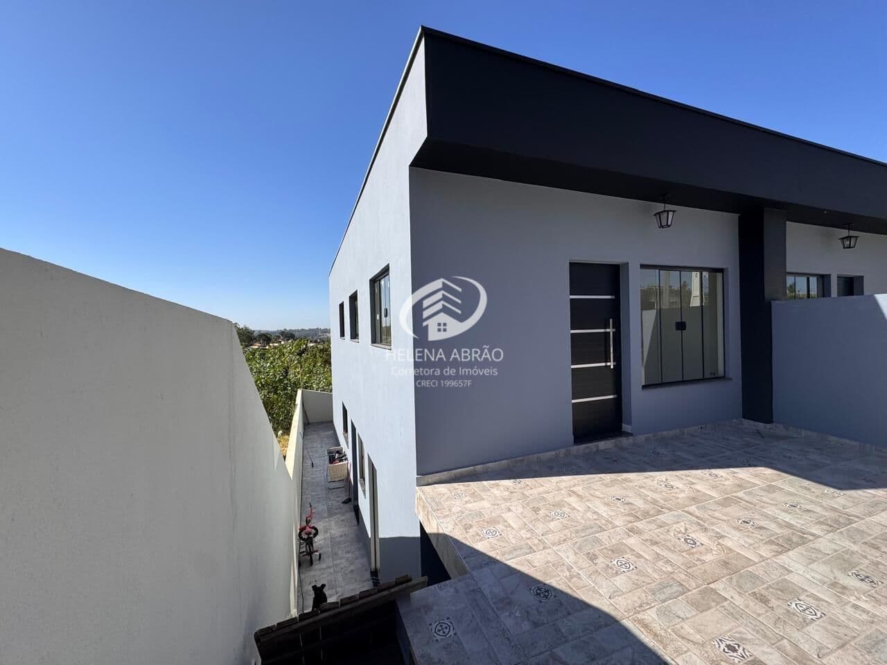 Casa a Venda por R$300.000,00 em Águas de São Pedro