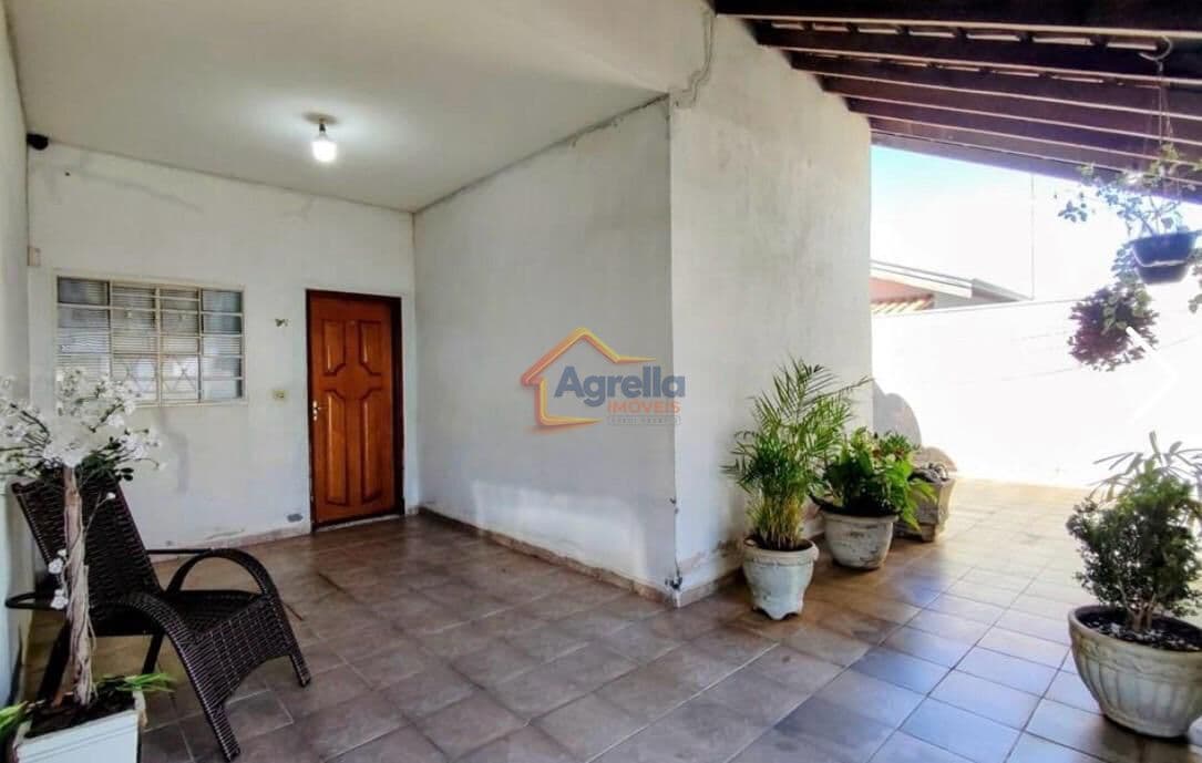 Casa térrea à venda no Parque da Imprensa