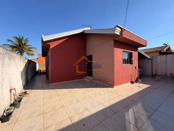 CASA TÉRREA À VENDA EM MOGI MIRIM/SP