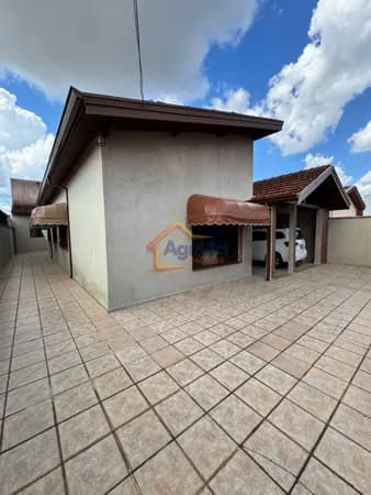 Casa em Mogi Guaçu - Jardim Santo Antônio