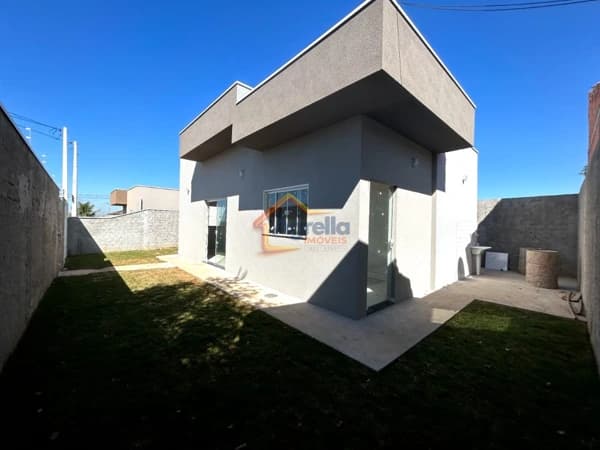 Casa em Mogi Mirim - Parque Real
