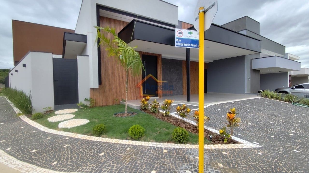 CASA TÉRREA À VENDA NO CONDOMÍNIO SANTA MÔNICA I EM MOGI GUAÇU/SP