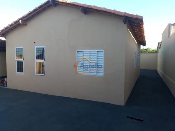 Casa em Mogi Guaçu - Jardim Ipê Pinheiro