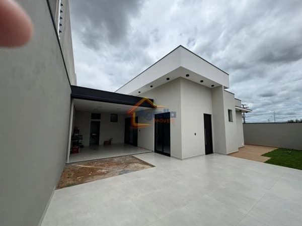 Casa em Mogi Mirim - Santa Cruz
