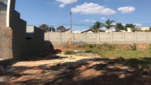Lote/Terreno em Mogi Mirim - Jardim Brasília