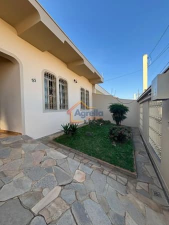 Casa em Mogi Guaçu - Capela