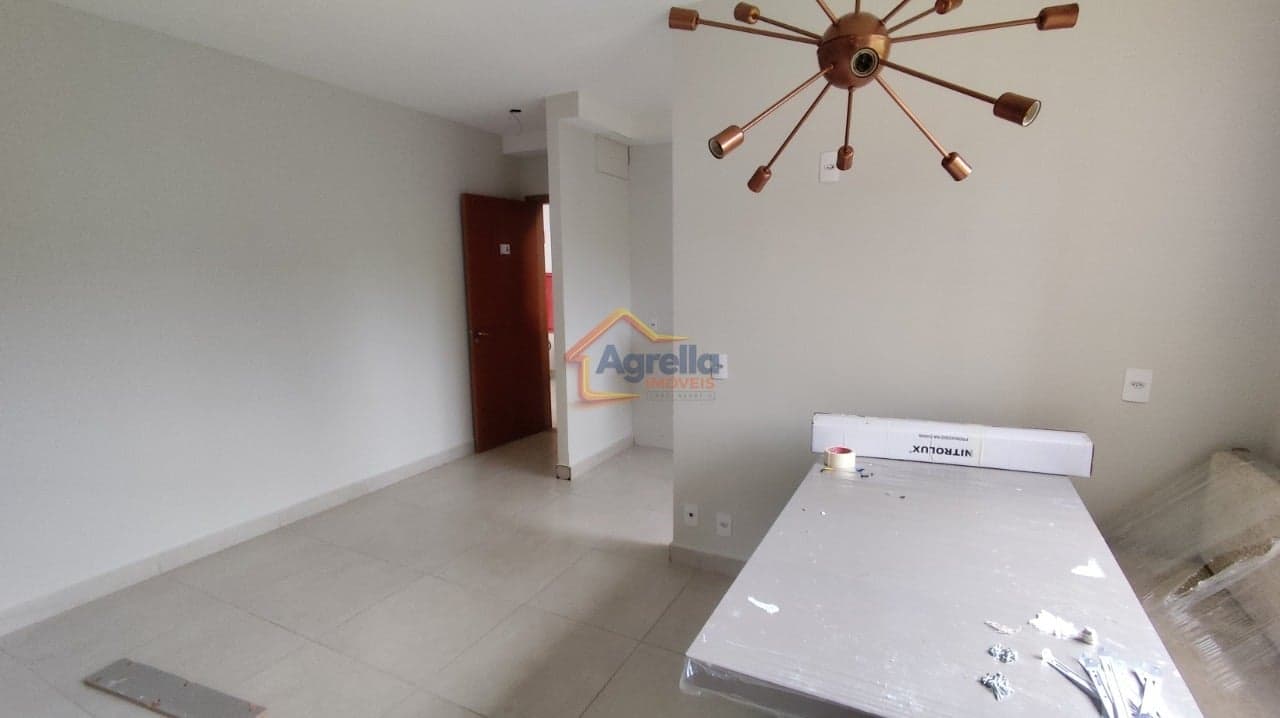 APARTAMENTO TÉRREO À VENDA NO CONDOMÍNIO PARQUE DOS LAGOS - MOGI GUAÇU/SP