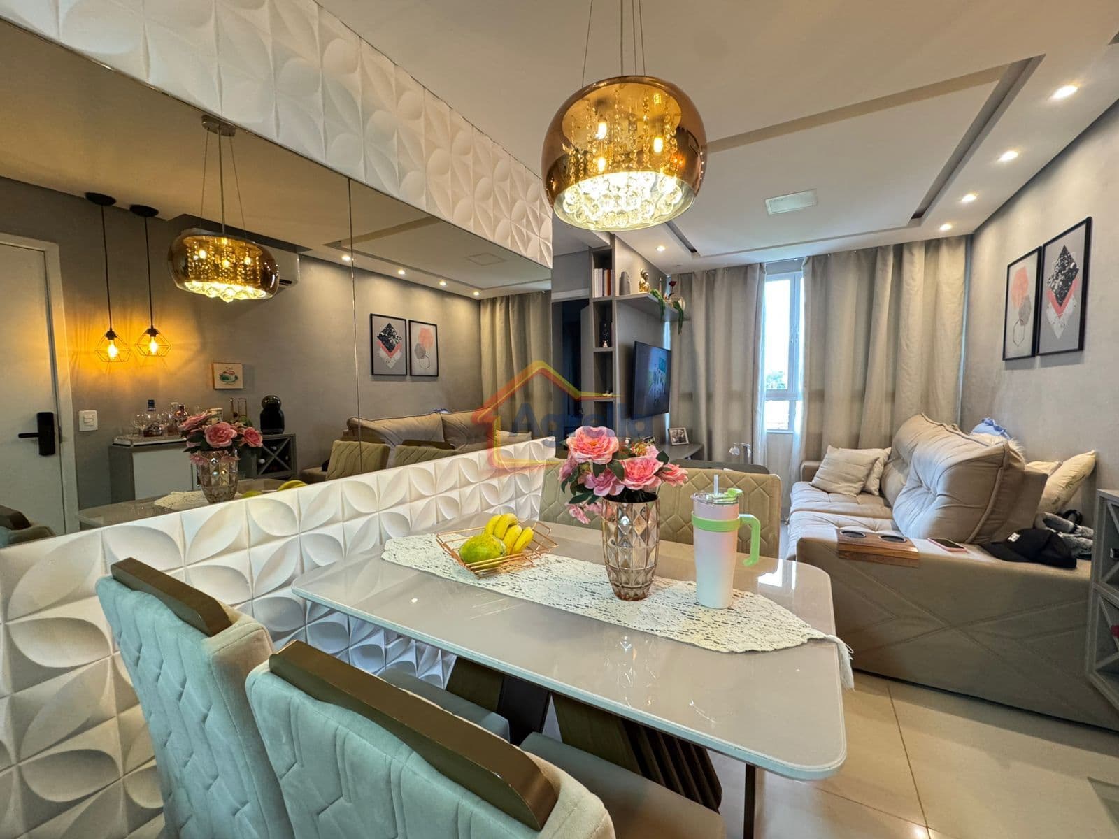 Apartamento com suite à venda no centro de Mogi Guaçu - SP.
