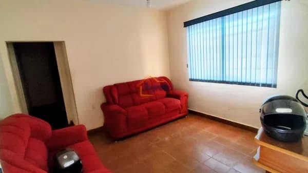 CASA À VENDA EM MOGI MIRIM COM TERRENO DE 514M² E EDÍCULA