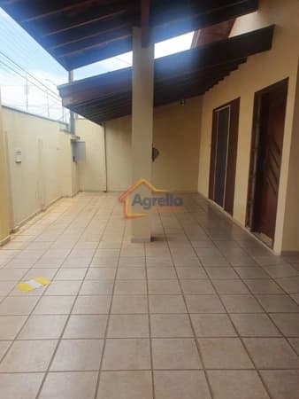 Casa em Mogi Guaçu - Jardim Igaçaba