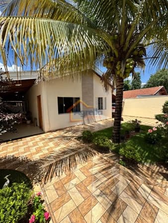 Casa em Mogi Guaçu - Jardim Bandeirantes