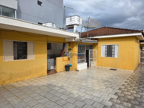 Casa em Mogi Guaçu - Jardim Santa Helena