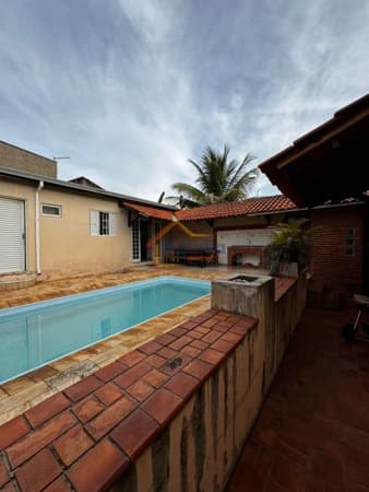 Casa em Mogi Guaçu - Jardim Itamaraty