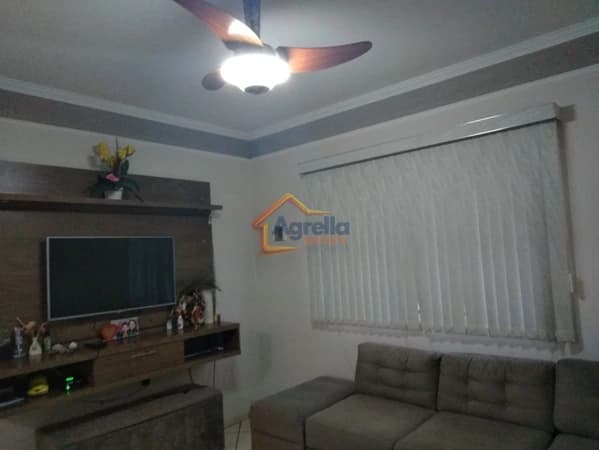 Casa em Mogi Guaçu - Jardim Guaçuano