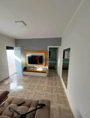 Casa em Mogi Guaçu - Jardim Santo André