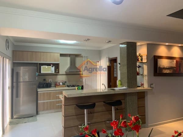 Casa em Mogi Guaçu - Jardim Rosa Cruz