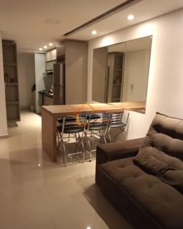 APARTAMENTO À VENDA COM 2 DORMITÓRIOS, MOBILIADO, COZINHA PLANEJADA, GARAGEM COBERTA, CONDOMÍNIO COM PISCINA E PORTARIA