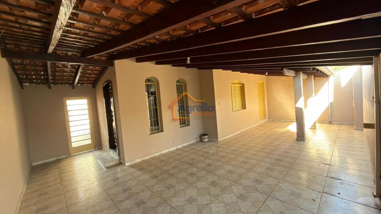 CASA TÉRREA À VENDA NO TUCURA EM MOGI MIRIM/SP
