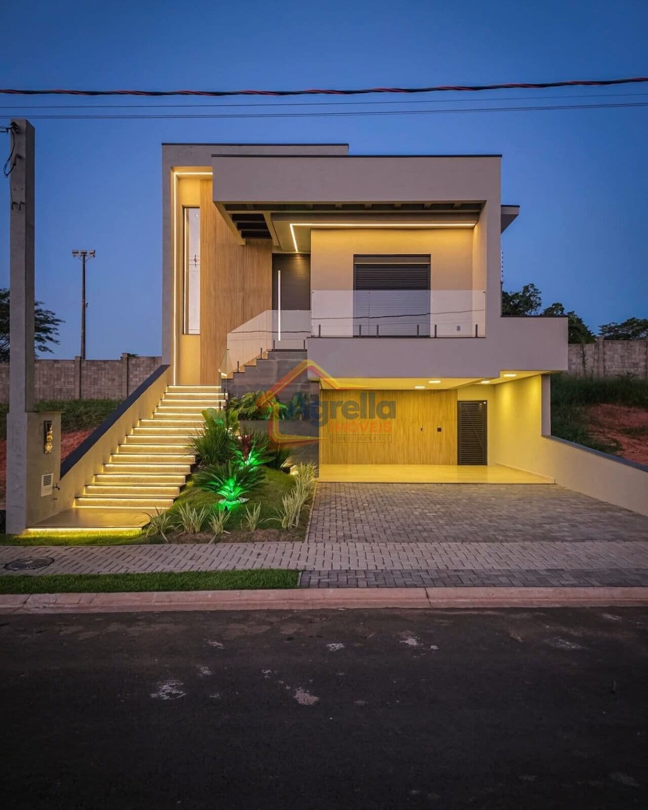 CASA À VENDA NO CONDOMÍNIO TERRAS DA CACHOEIRA EM MOGI GUAÇU