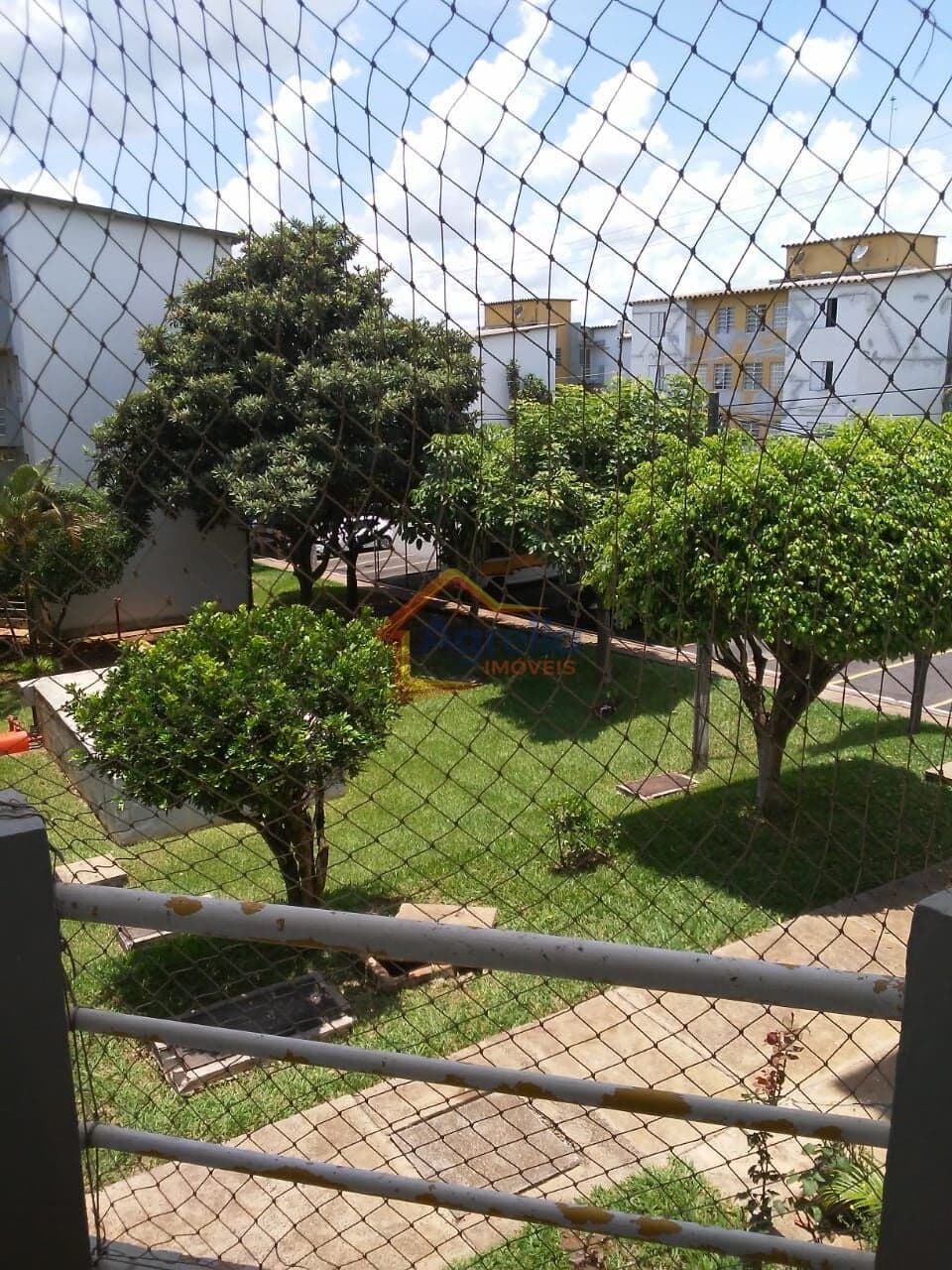 APARTAMENTO COM SACADA, PORTARIA 24H E LAZER COMPLETO