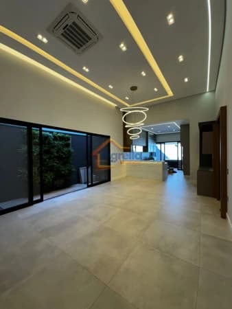 Casa em Mogi Guaçu - CONDOMÍNIO VALE VERDE