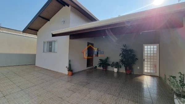 Casa em Mogi Mirim - Jardim Patrícia