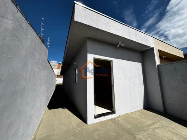 Casa em Mogi Mirim - Maria Beatriz