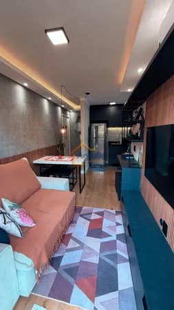 APARTAMENTO À VENDA COM 2 DORMITÓRIOS PLANEJADOS, GARAGEM COBERTA E CONDOMÍNIO COMPLETO EM MOGI GUAÇU