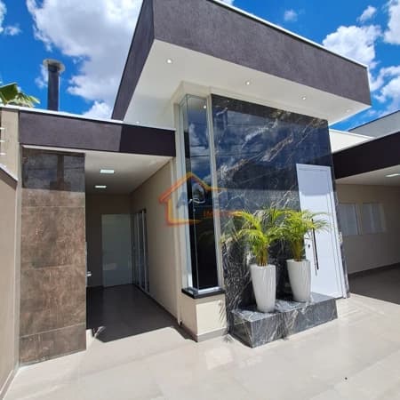Casa em Mogi Guaçu - Jardim Maria Mendes