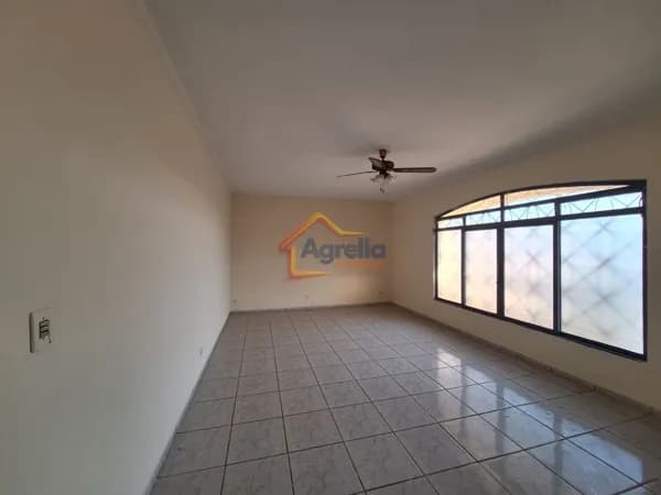 Casa em Mogi Guaçu - Jardim Planalto Verde