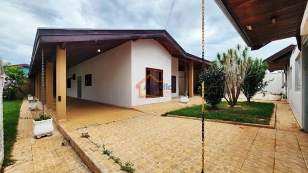 Casa em Mogi Guaçu - Jardim Guaçuano