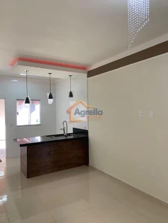 Casa em Mogi Guaçu - Jardim Bandeirantes