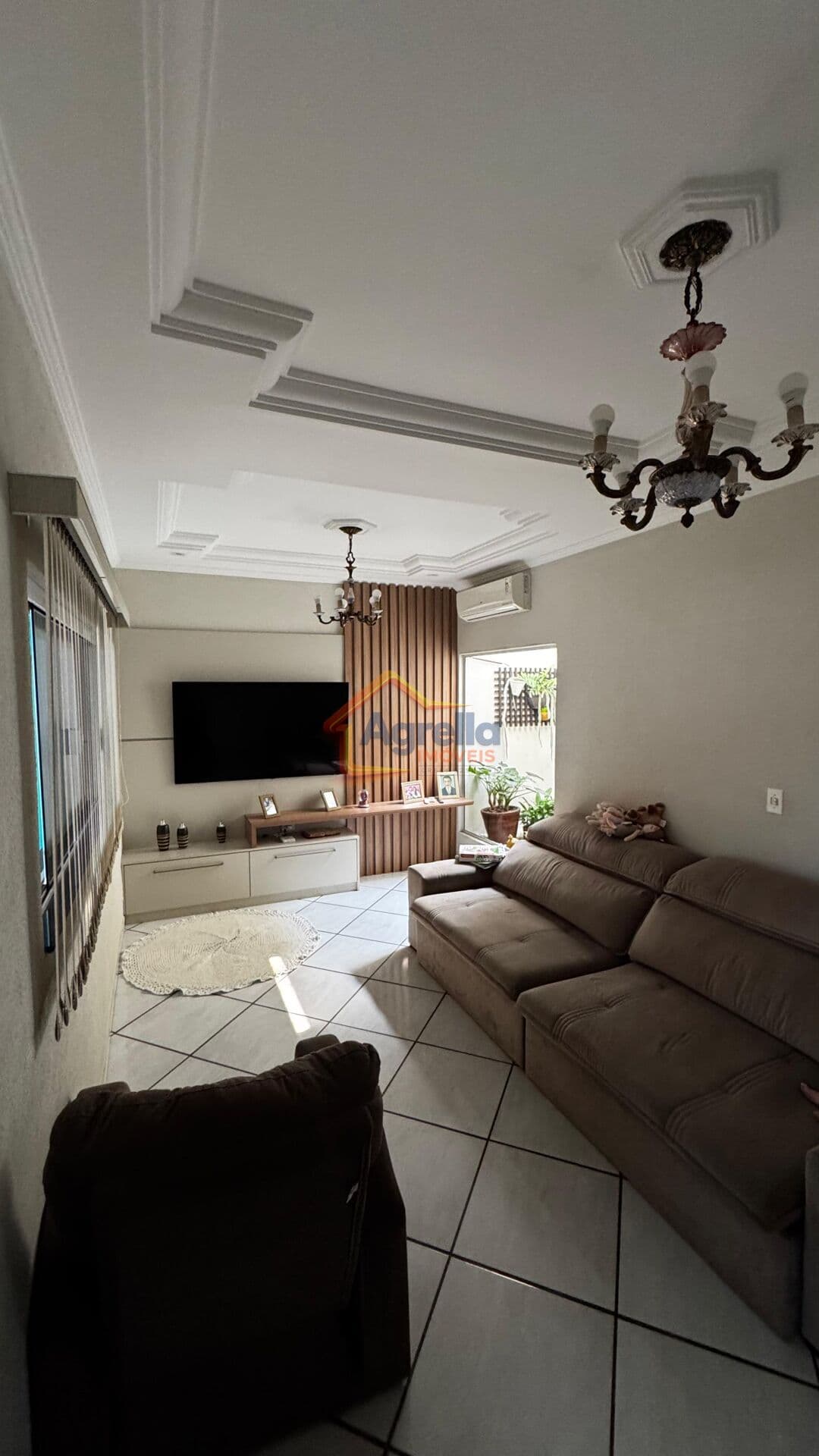 CASA COM PLANEJADOS À VENDA NO JARDIM IPÊ II - MOGI GUAÇU/SP