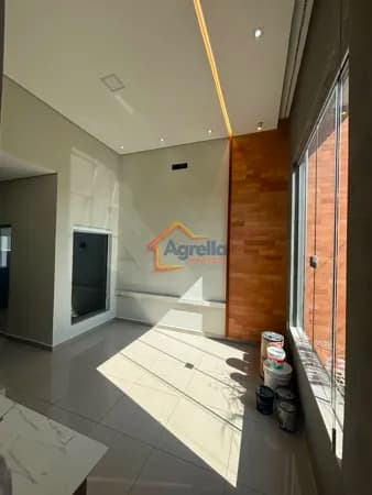 PISCINA, ESPAÇO GOURMET E AMBIENTES TOTALMENTE PLANEJADOS